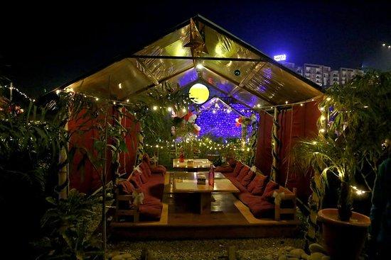 Moksh Garden Lounge